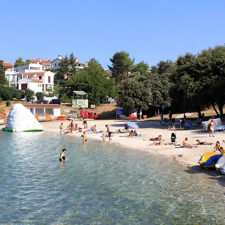 Holiday home Family Friendly House With A Swimming Pool Pjescana Uvala, Pula - 21764